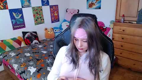 Snapshot of maggieswaggy chatting on 10/31/25, 02:51 Magdalene Swaggy online show from 10/31/25, 02:51