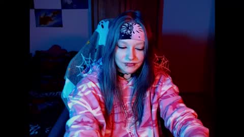 Snapshot of maggieswaggy chatting on 02/07/26, 05:38 Magdalene Swaggy online show from 02/07/26, 05:38