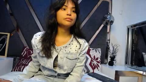 Snapshot of maggyx_69 chatting on 06/01/26, 01:24 Kimy online show from 06/01/26, 01:24