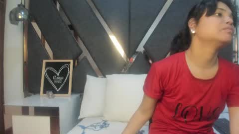 Snapshot of maggyx_69 chatting on 06/17/26, 01:56 Kimy online show from 06/17/26, 01:56