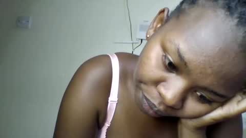 Snapshot of magic_bliss chatting on 12/02/25, 03:12 Bliss online show from 12/02/25, 03:12