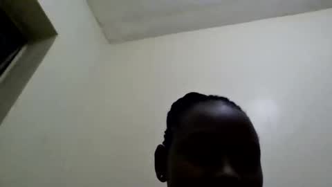 Snapshot of magic_bliss chatting on 12/02/25, 06:58 Bliss online show from 12/02/25, 06:58