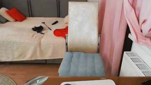 Margo online show from 01/31/25, 09:16