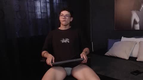 Damian Rivers online show from 12/03/25, 09:57