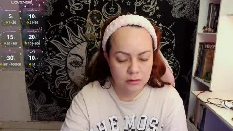Snapshot of magic_clairewitch chatting on 04/02/26, 09:34 Claire online show from 04/02/26, 09:34