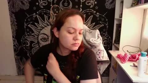 Snapshot of magic_clairewitch chatting on 04/26/26, 02:15 Claire online show from 04/26/26, 02:15
