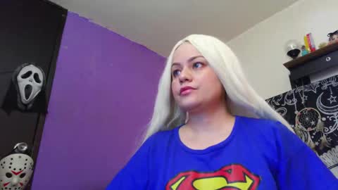 Snapshot of magic_clairewitch chatting on 04/27/26, 10:08 Claire online show from 04/27/26, 10:08