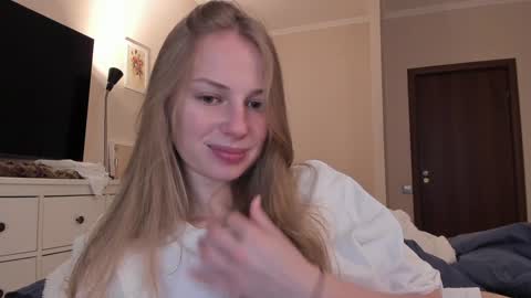 Alice  online show from 12/16/24, 10:08