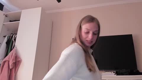 Alice  online show from 02/18/25, 11:55