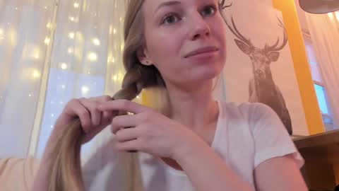 Alice  online show from 12/18/25, 01:06