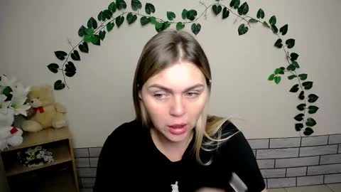 magic_katarina_ online show from 01/17/25, 06:47