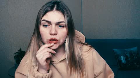 magic_katarina_ online show from 01/23/25, 11:37