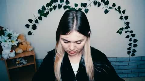 magic_katarina_ online show from 02/18/25, 07:10