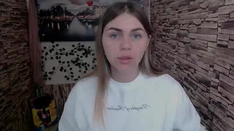 magic_katarina_ online show from 11/04/25, 07:51