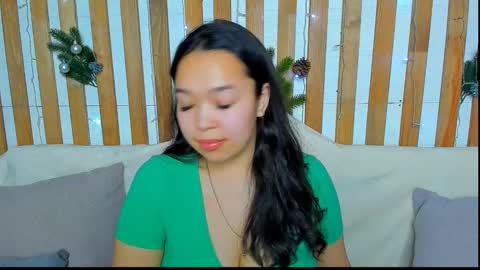 Snapshot of magic_lee chatting on 12/09/24, 06:55 Agata online show from 12/09/24, 06:55