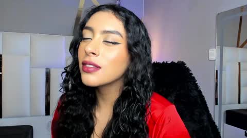 Snapshot of magic_marg chatting on 12/06/24, 11:57 Marge online show from 12/06/24, 11:57