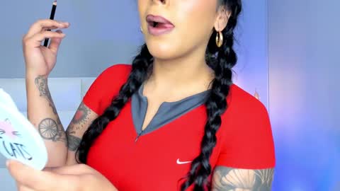 Snapshot of magic_marg chatting on 01/31/25, 09:05 Marge online show from 01/31/25, 09:05