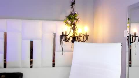 Snapshot of magic_marg chatting on 02/27/25, 12:54 Marge online show from 02/27/25, 12:54