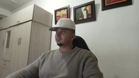 Snapshot of magic_milk23 chatting on 10/02/25, 05:36 magic_milk23 online show from 10/02/25, 05:36