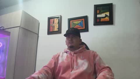 Snapshot of magic_milk23 chatting on 01/08/26, 06:05 magic_milk23 online show from 01/08/26, 06:05