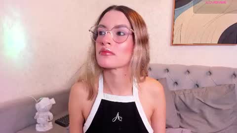 Snapshot of magic_rouse chatting on 06/10/26, 01:54 M Rss online show from 06/10/26, 01:54