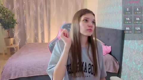 Snapshot of magic_shy chatting on 02/14/26, 01:35 Merry online show from 02/14/26, 01:35