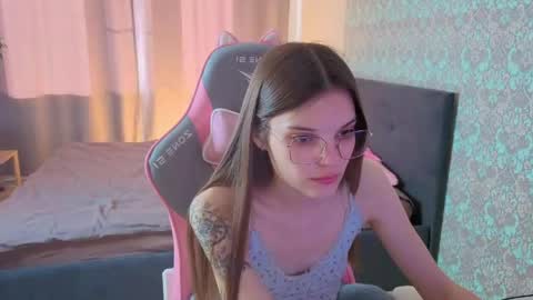 Merry online show from 04/30/26, 10:21