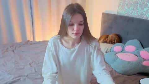 Merry online show from 05/06/26, 01:47