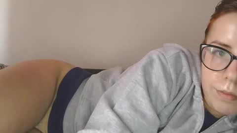 Snapshot of magic_smile16 chatting on 03/31/26, 11:43 Christine online show from 03/31/26, 11:43