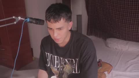 Tony Hoffa online show from 02/12/25, 07:45