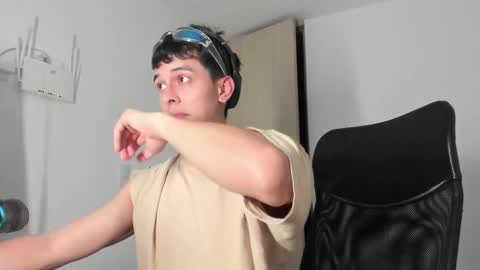 Tony Hoffa online show from 03/10/25, 01:23