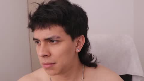 Snapshot of magic_tony chatting on 06/09/26, 05:46 Tony Hoffa online show from 06/09/26, 05:46