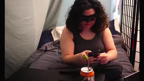 Snapshot of magicalgirlfrieren chatting on 10/30/25, 04:41 magicalgirlfrieren online show from 10/30/25, 04:41