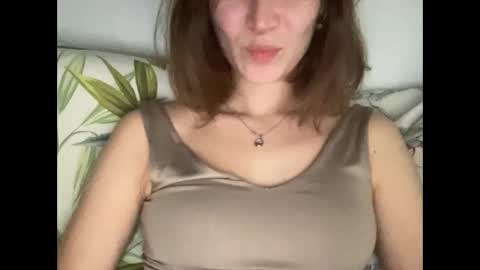 Snapshot of magicgirl50053 chatting on 11/06/25, 01:12 magicgirl50053 online show from 11/06/25, 01:12