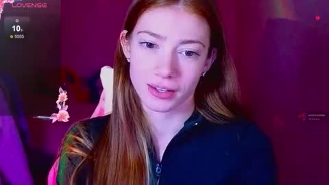 Snapshot of magicladyy chatting on 12/21/25, 07:21 Angel online show from 12/21/25, 07:21