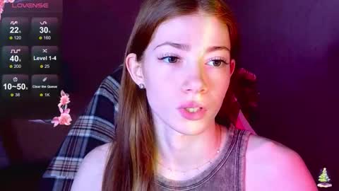 Snapshot of magicladyy chatting on 02/25/26, 03:10 Angel online show from 02/25/26, 03:10