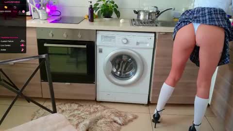 MagicLove online show from 10/01/25, 05:02