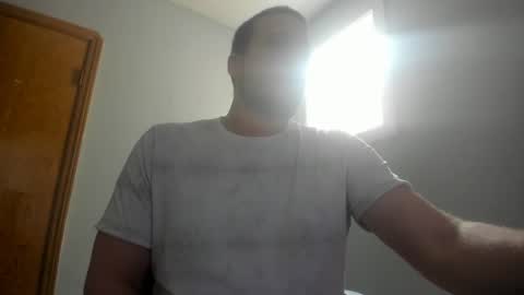 Snapshot of magicman176 chatting on 02/24/25, 07:30 Magic176 online show from 02/24/25, 07:30