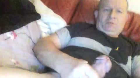 Snapshot of magicman250 chatting on 10/29/25, 06:04 magicman250 online show from 10/29/25, 06:04