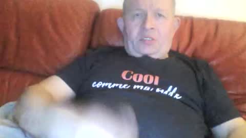 Snapshot of magicman250 chatting on 01/06/26, 09:18 magicman250 online show from 01/06/26, 09:18