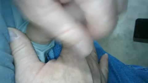 Snapshot of magicmushroomhead1964 chatting on 12/29/24, 10:03 magicmushroomhead1964 online show from 12/29/24, 10:03