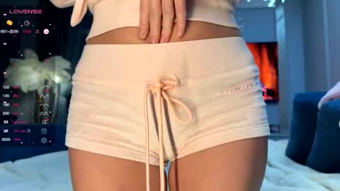 magicpeaach online show from 02/18/26, 04:58