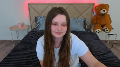 Emily online show from 05/12/26, 05:59