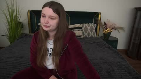 Emily online show from 06/12/26, 06:23