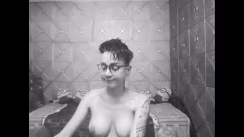 TsKaycee online show from 02/02/25, 01:45