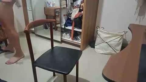 Snapshot of magicstick3003 chatting on 02/16/26, 04:19 Eli online show from 02/16/26, 04:19