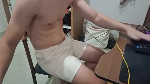 Snapshot of magicstick3003 chatting on 02/17/26, 05:59 Eli online show from 02/17/26, 05:59