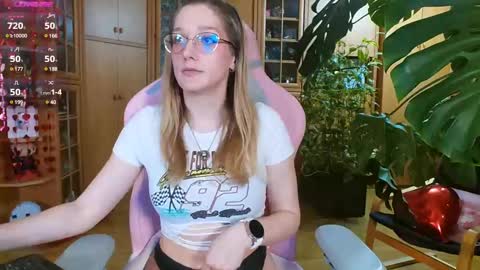 Nicole online show from 02/16/25, 02:42