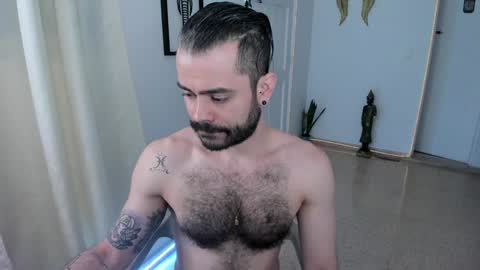     online show from 01/12/25, 09:19