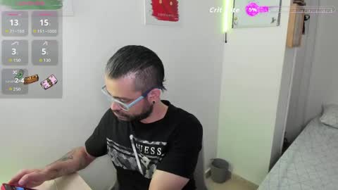     online show from 05/08/26, 02:17